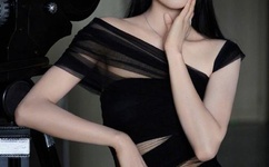 一面亲上边一面膜下边打扑克视频